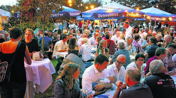 Offenburg Sommerfest Auf Weingut Franckenstein Nachrichten Der Ortenau