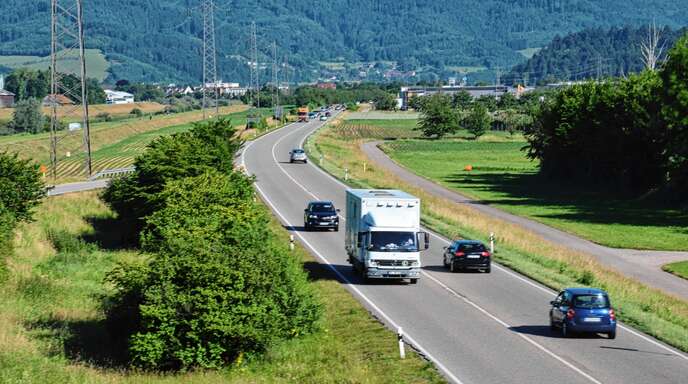 Ortenau Ausbau Gengenbach Samstag Ist Spatenstich Für B33-Ausbau Bei ...