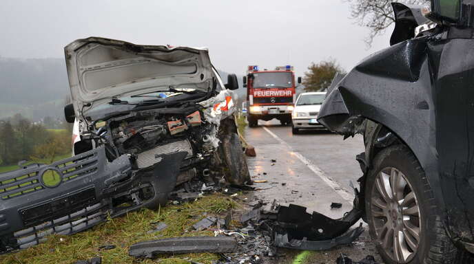 lahr lahr reichenbach zwei schwerverletzte bei unfall auf der b415 nachrichten der ortenau offenburger tageblatt